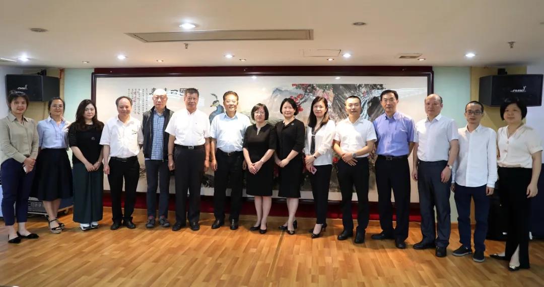 深圳市潮汕商會會長鄭漢明率團訪問廣東省粵港澳合作促進會和廣東省歸國華僑聯合會