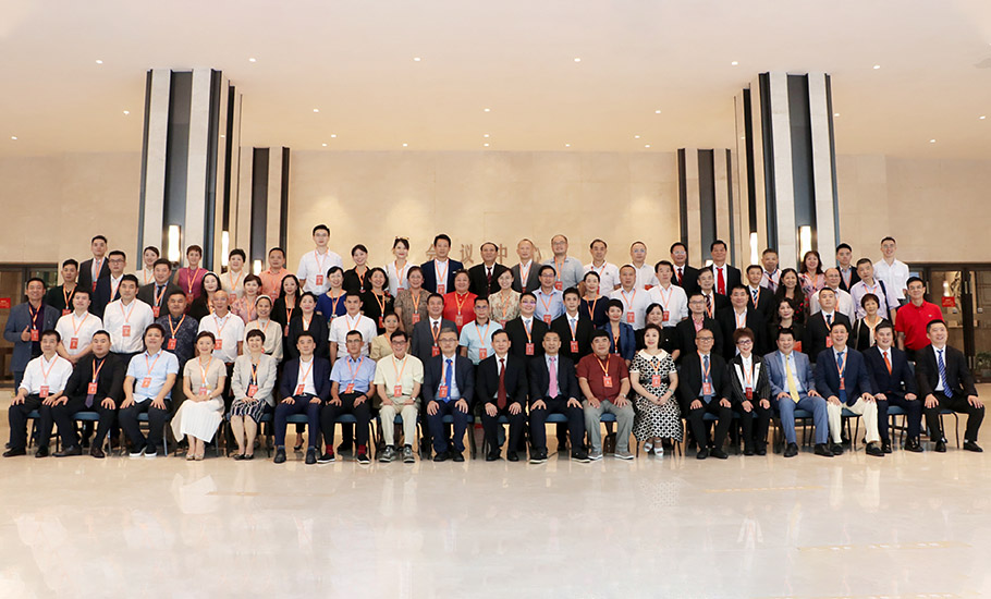 洪江遊主席當選海南省僑商聯合會第四屆會長