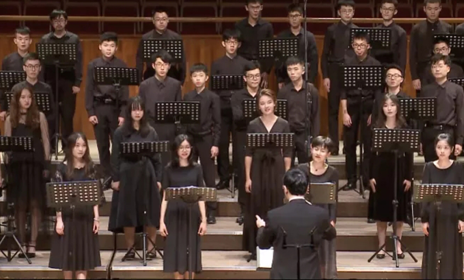 【視頻】中大百名學生演唱的潮語歌曲《天頂一粒星》走紅