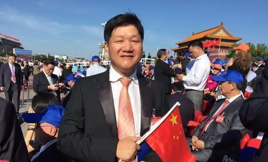 這位潮商靠賣自行車和瓷磚成為首富！