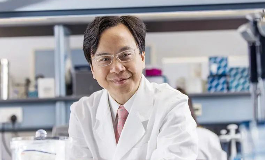 祖籍潮州，履歷豐富，今出任香港科學院院長