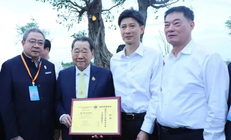 國際潮團總會永遠榮譽會長謝國民登2025年福布斯全球富豪榜141位