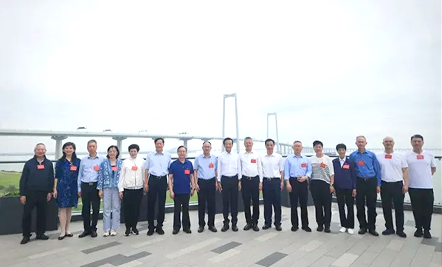 劉藝良率澳門全國人大代表調研組赴粵開展專題調研